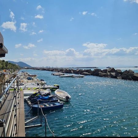 Salerno Mare E Luci Daire Dış mekan fotoğraf