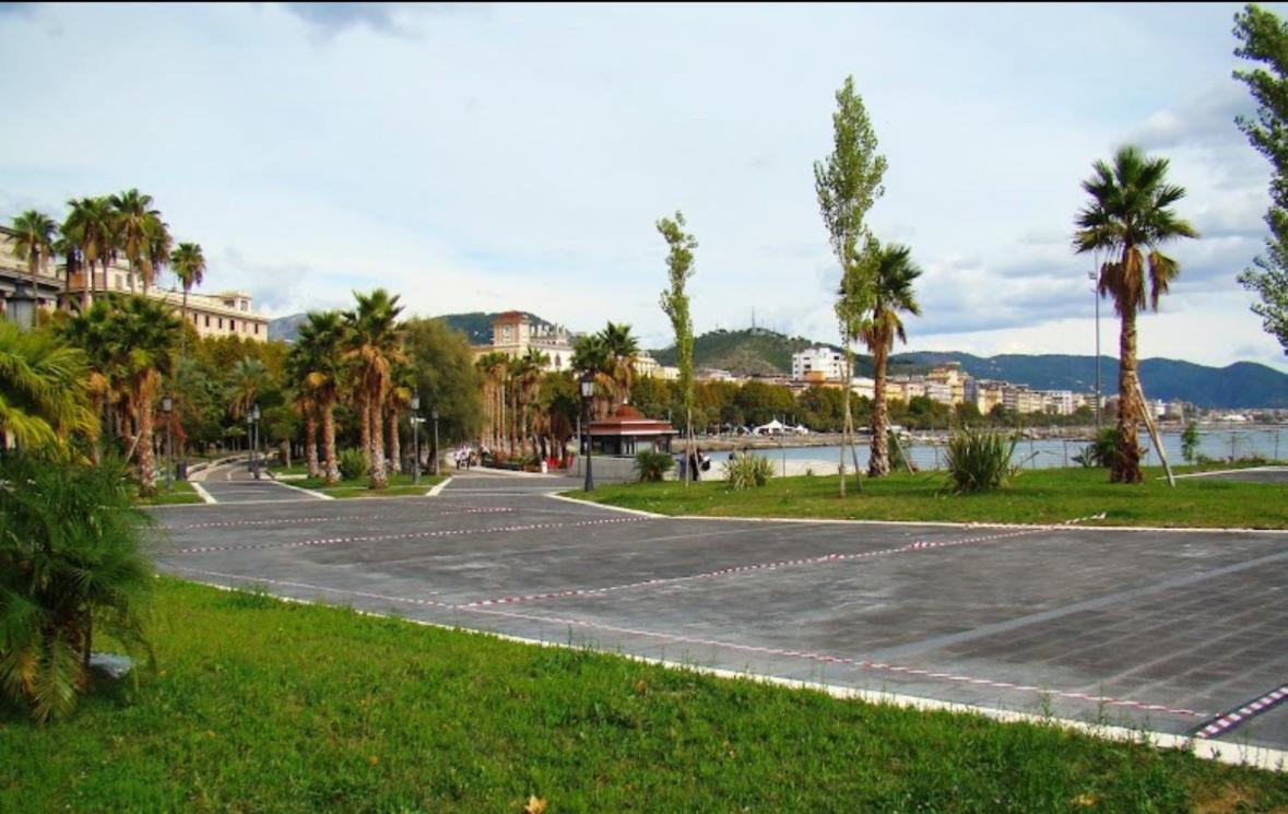 Salerno Mare E Luci Daire Dış mekan fotoğraf