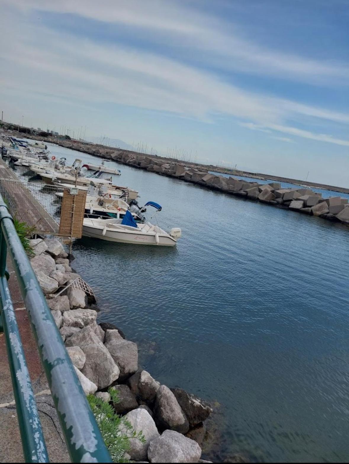 Salerno Mare E Luci Daire Dış mekan fotoğraf